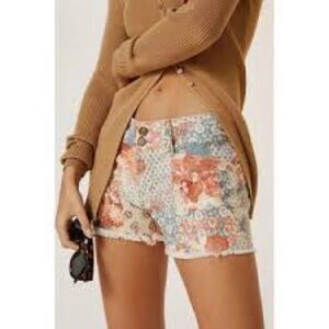 Anthropologie Pilcro The Wanderer Low Rise Ivory Block Print Style Shorts 31